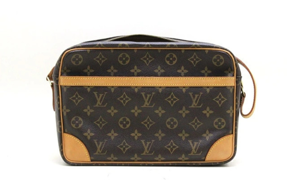 LOUIS VUITTON Trocadero Shoulder Bag Monogram